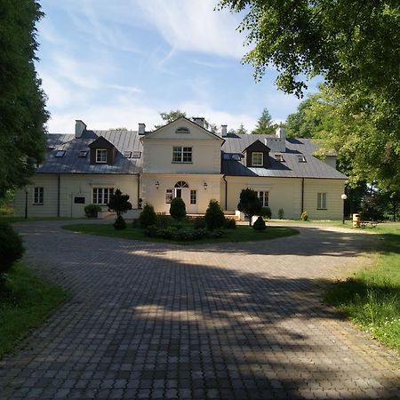 Bed and Breakfast Roskosz Zespół Dworsko Parkowy Biała Podlaska Exterior foto